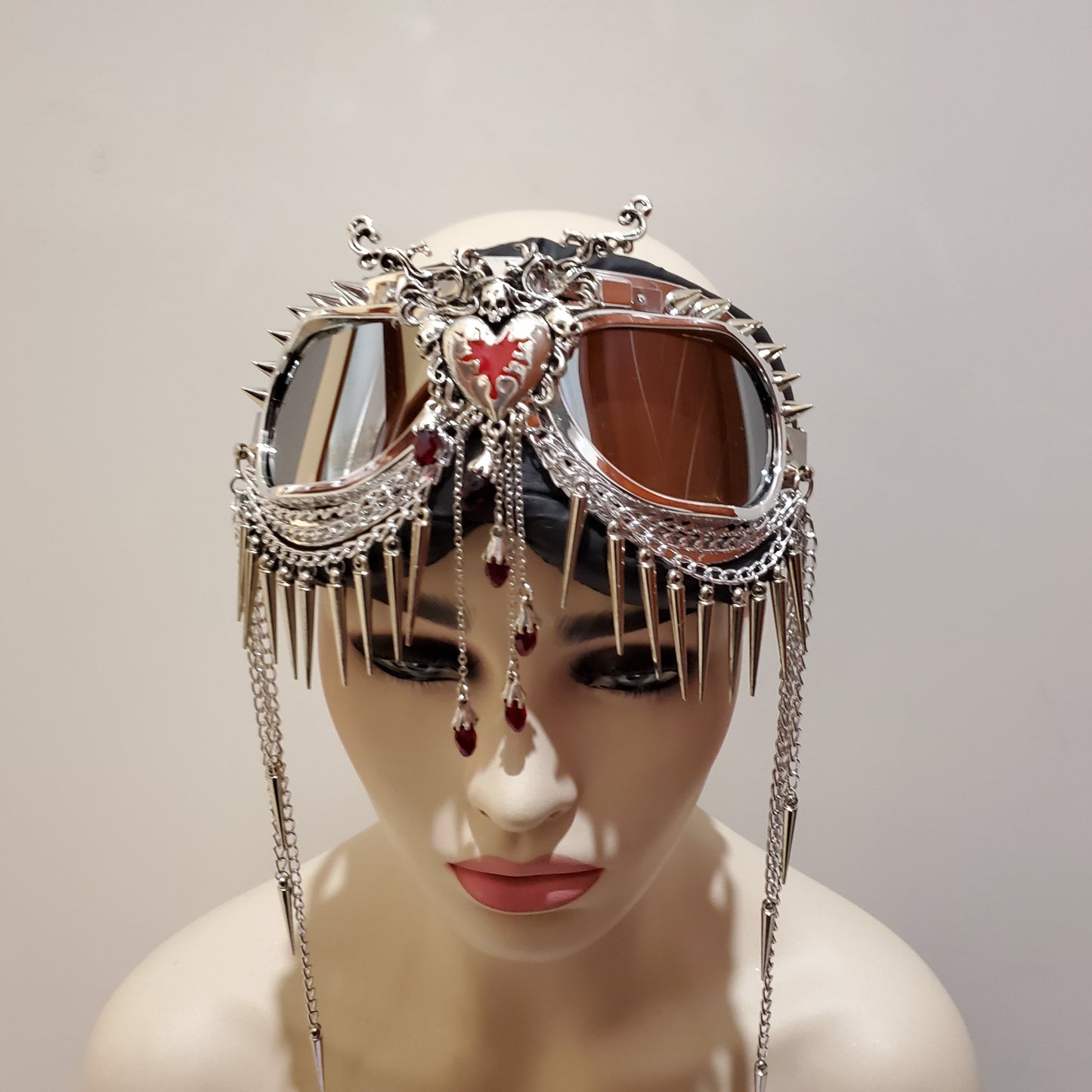 Rave Streampunk Burning Man Festival Punk Heart Chain Spike Costume Cyber Goth Masquerade Goggles