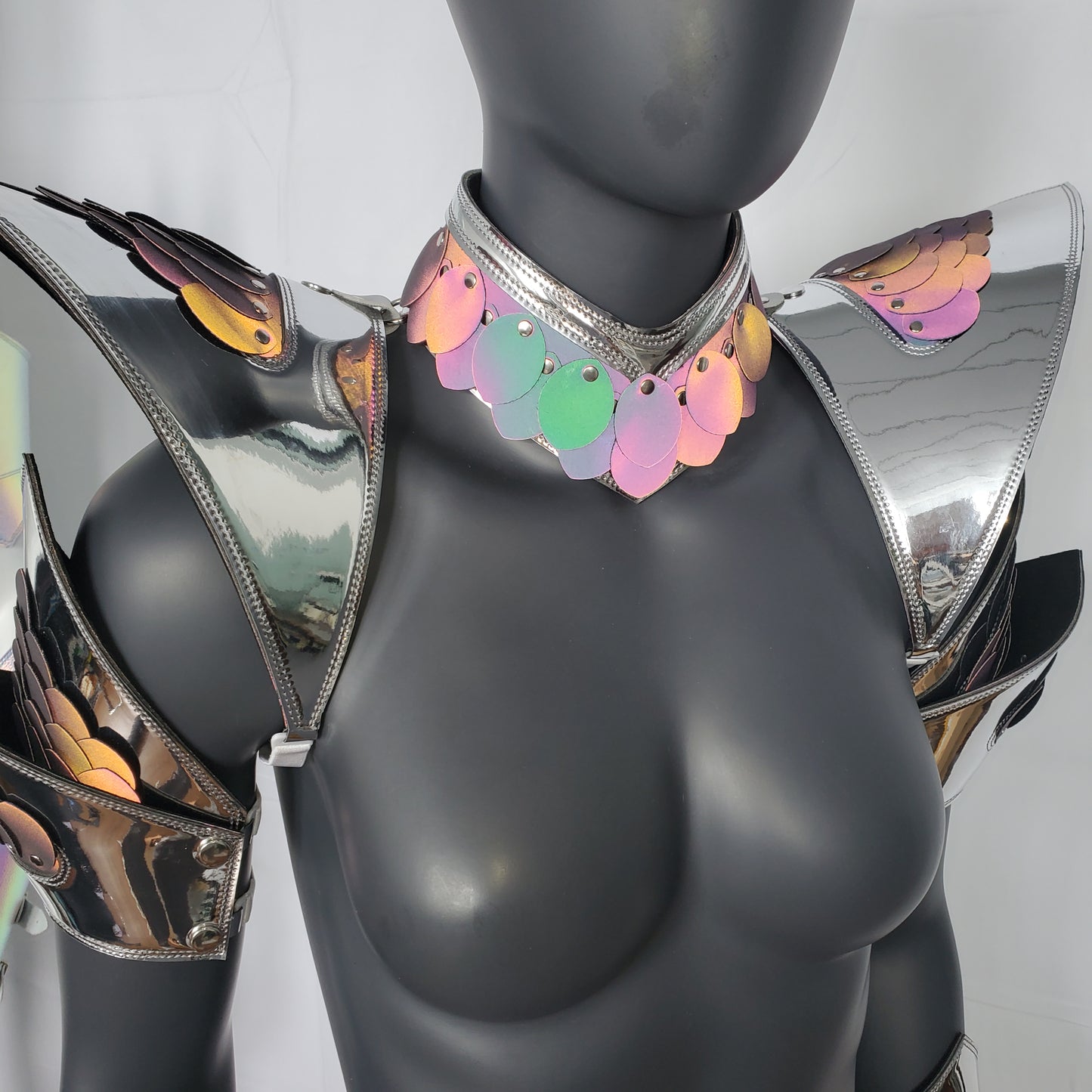 Rave Women Holographic Silver Edge Reflective Dragon Scale Armor Rave Carnival Festival Costumes Armor Outfits