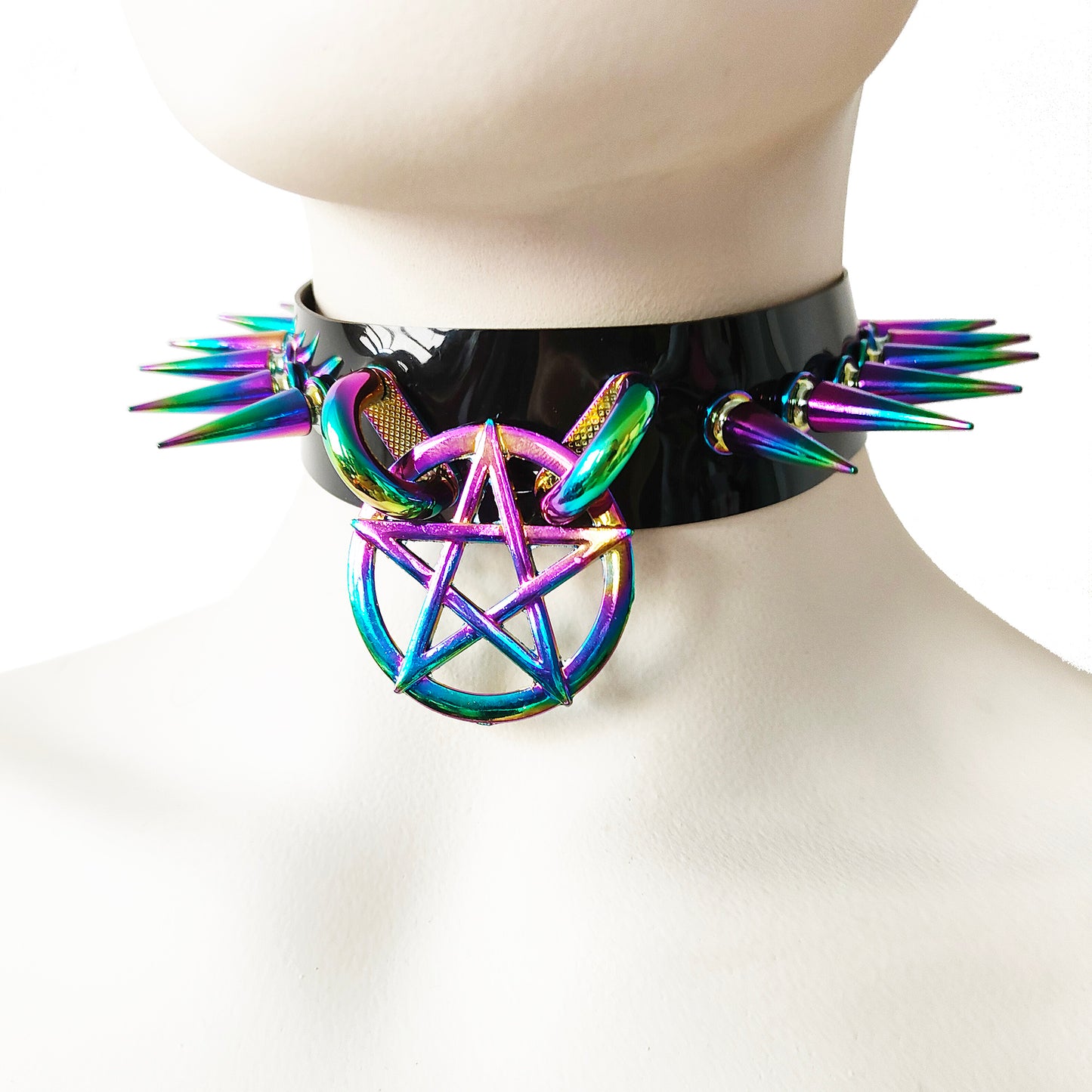 Black Gothic Diablo Holographic Rainbow Spiked Pentagram Ring Choker for Women