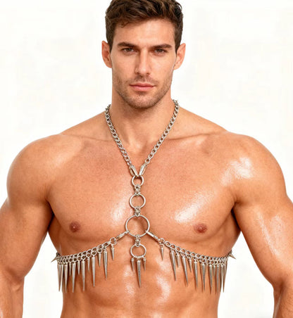 Harnais de chaîne de corps d'homme, harnais de chaîne en métal de frange de pointe, harnais de poitrine Punk