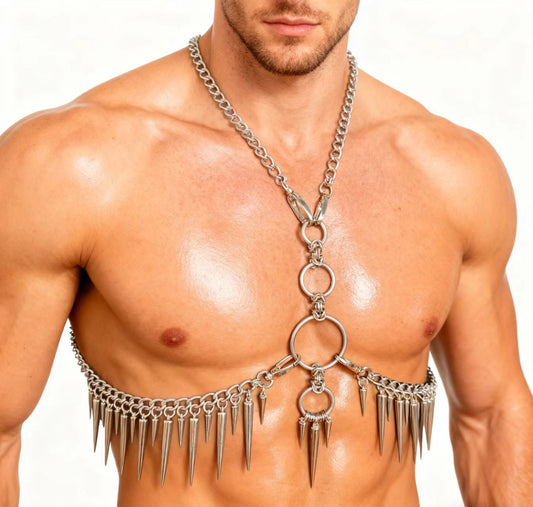 Harnais de chaîne de corps d'homme, harnais de chaîne en métal de frange de pointe, harnais de poitrine Punk