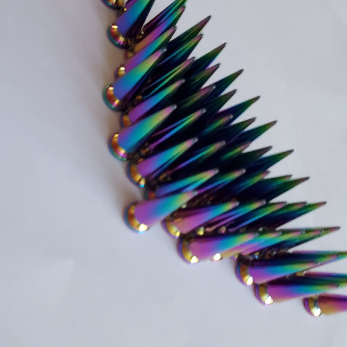 Wholesale 50pcs Holographic Rainbow Tree Spikes Rivet Studs with Screwback Metal Spikes for Leathercraft, Leather Findings and Accessories