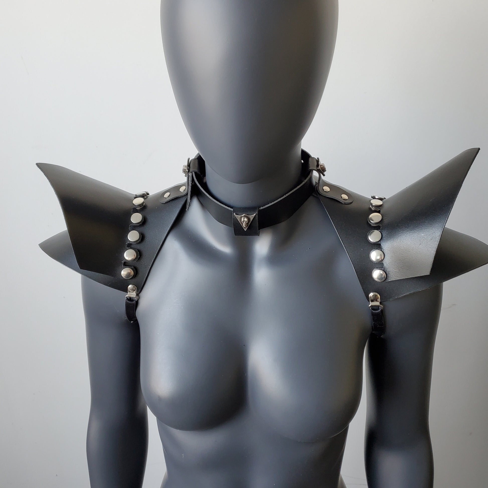 Burning Man Shoulder Harness/ Leather Shoulder Armor/ Shoulder Straps/ Neck Armor/ Shoulder Pads / Shoulder Cage / Festival Harness Unisex